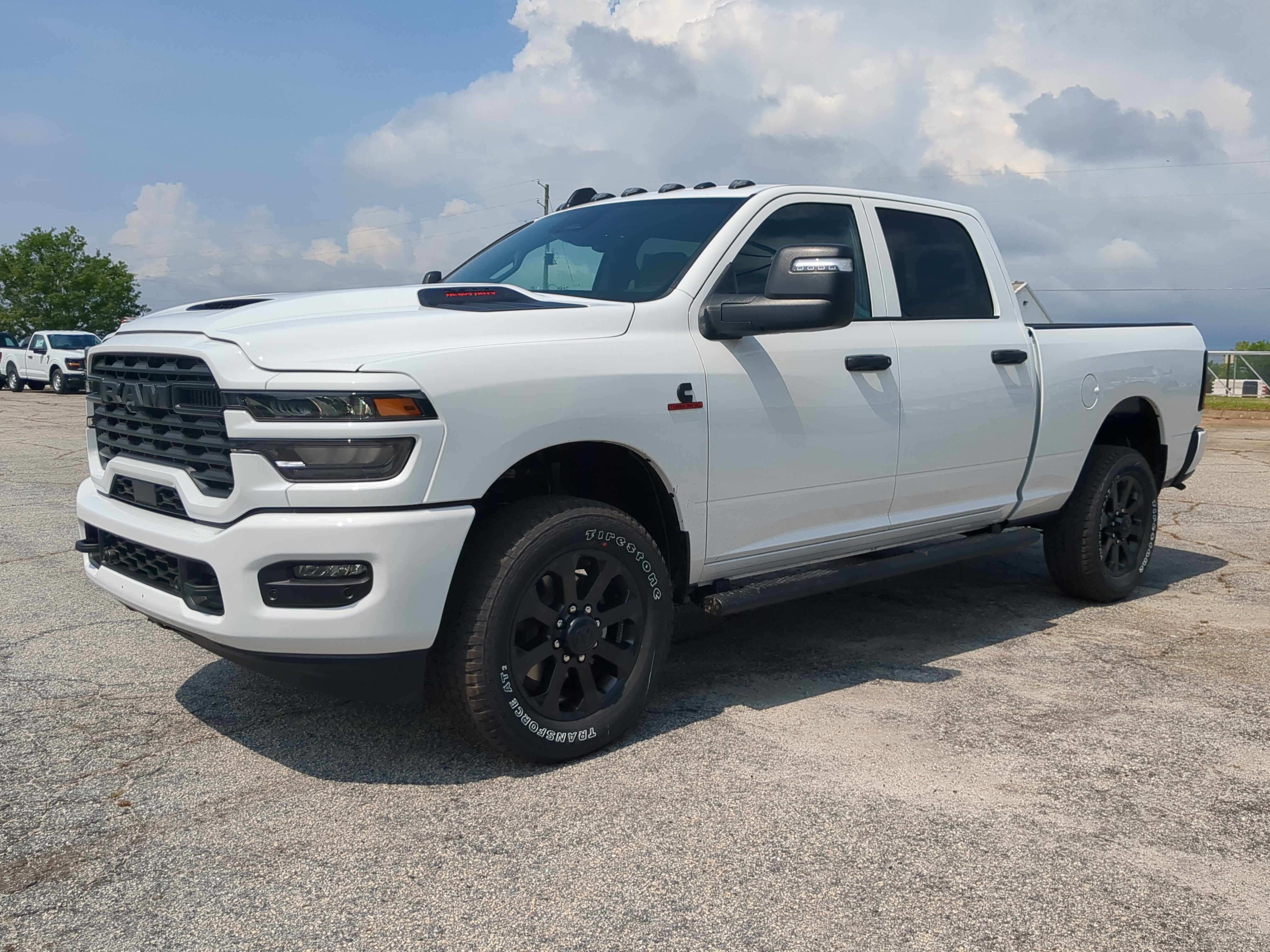 New 2026 RAM 2500 Tradesman AWD/4WD image 7