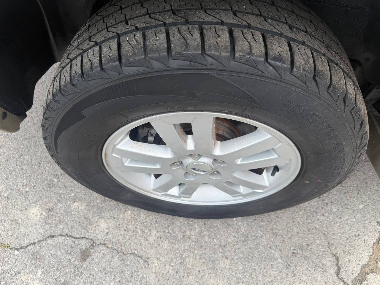 Used 2006 Ford Explorer Eddie Bauer RWD image 29