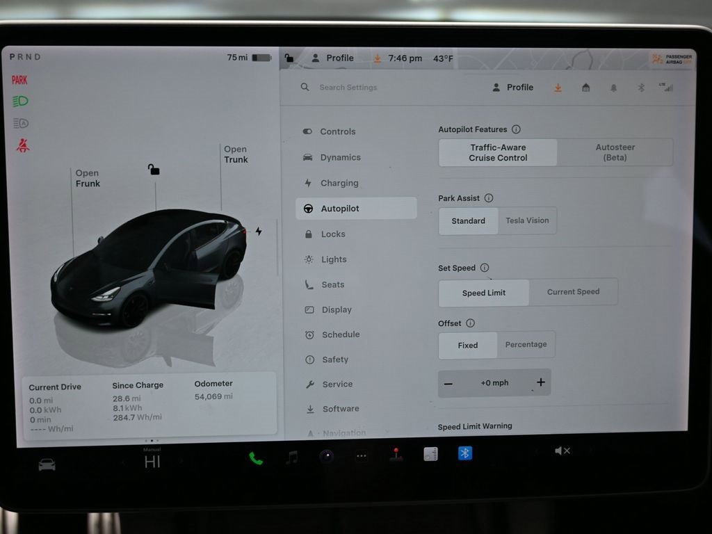 Used 2022 Tesla Model 3 Performance image 26