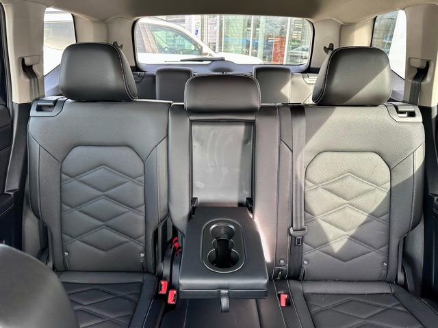 Used 2024 Volkswagen Atlas SE image 19