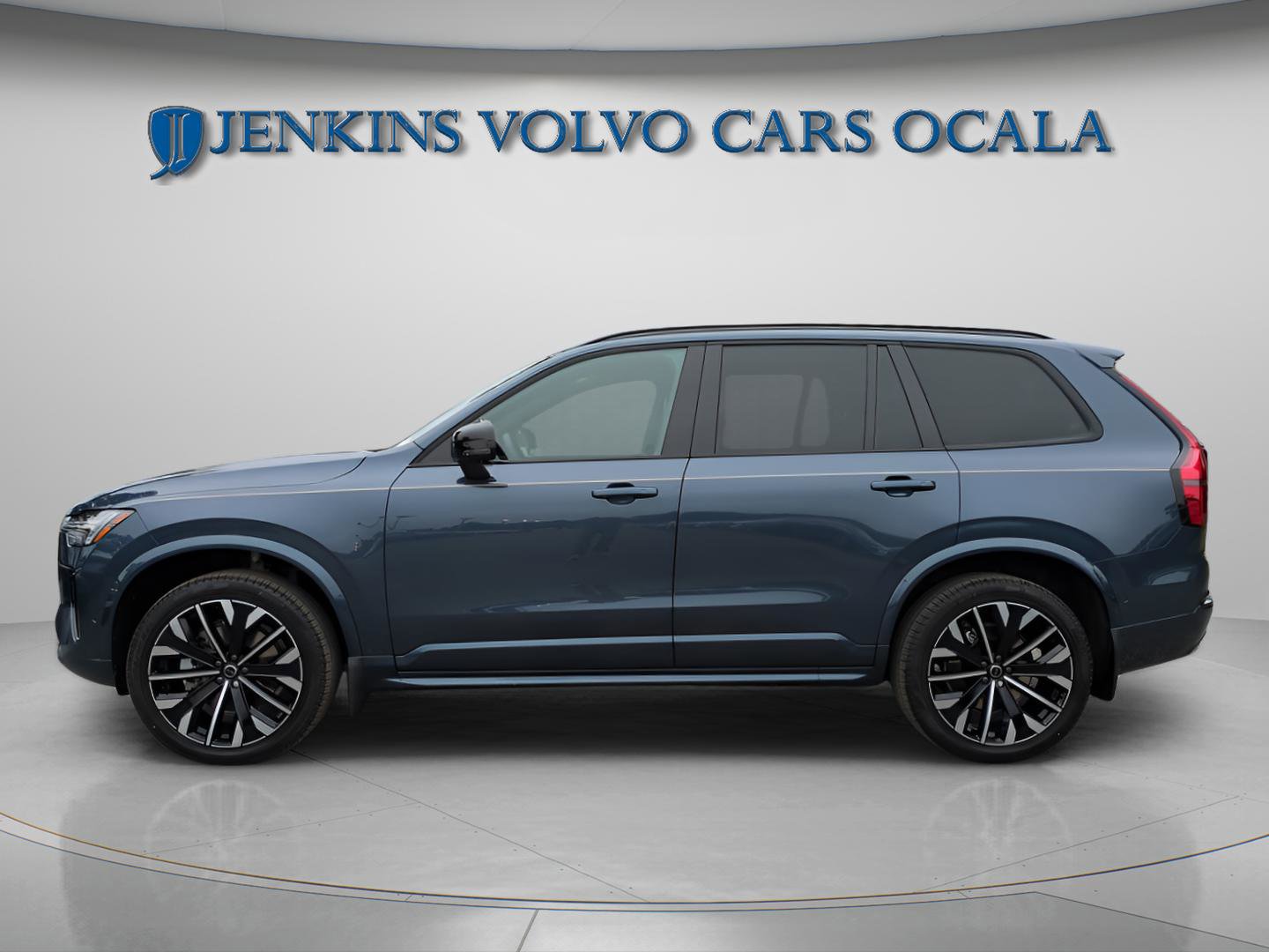 New 2026 Volvo XC90 B6 Ultra w/ Lounge Package image 5