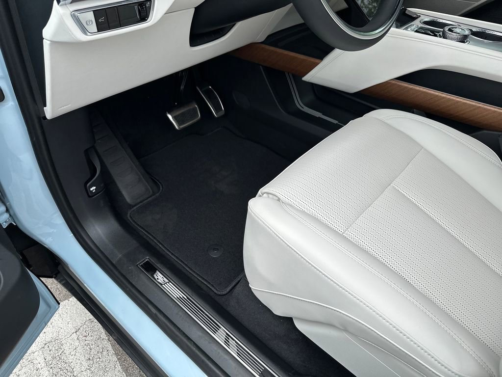 New 2026 Cadillac Vistiq Premium Luxury AWD/4WD image 20