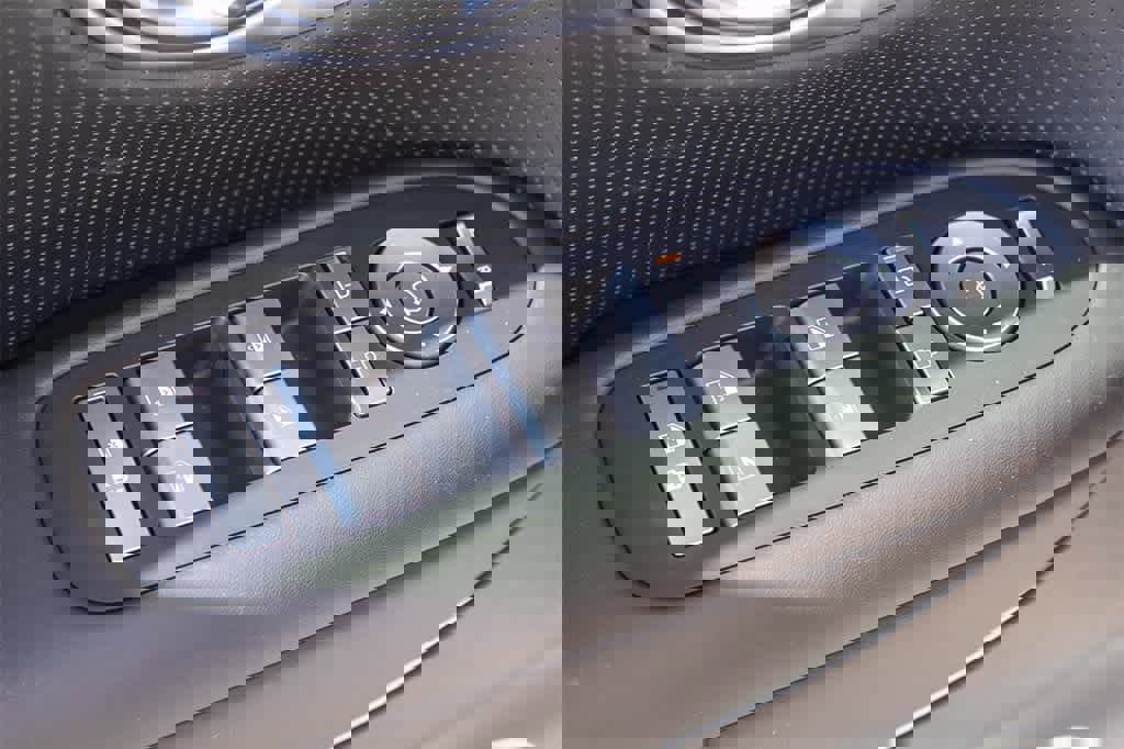 New 2026 Hyundai Ioniq 9 Calligraphy w/ Tow & Go Package image 27