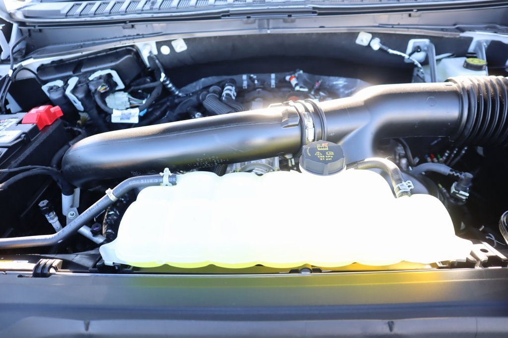 New 2025 Ford Expedition Max Platinum w/ Driver's Package image 22