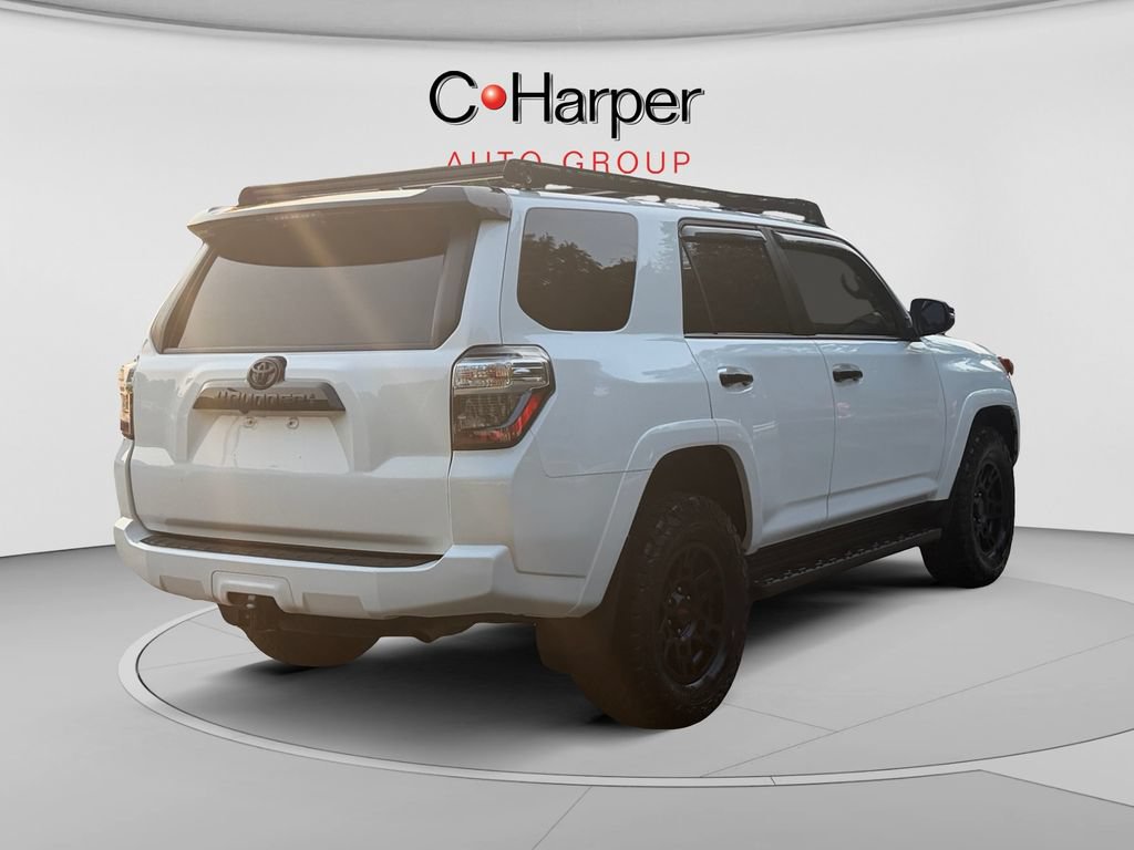 Used 2021 Toyota 4Runner Venture w/ Moonroof Package AWD/4WD image 3