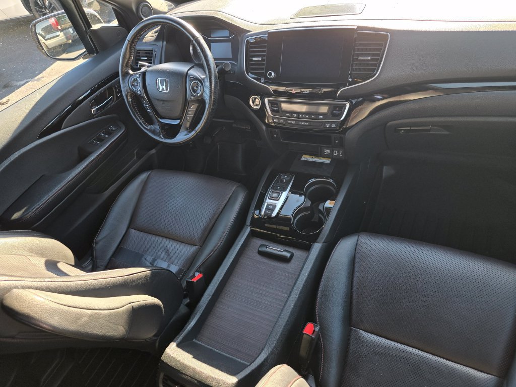 Used 2022 Honda Ridgeline Black Edition image 17