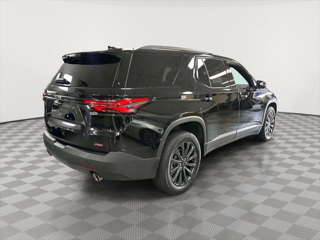 Used 2023 Chevrolet Traverse RS AWD/4WD image 3