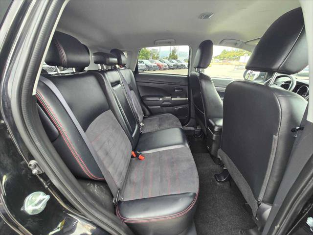 Used 2024 Mitsubishi Outlander Sport SE AWD/4WD image 12