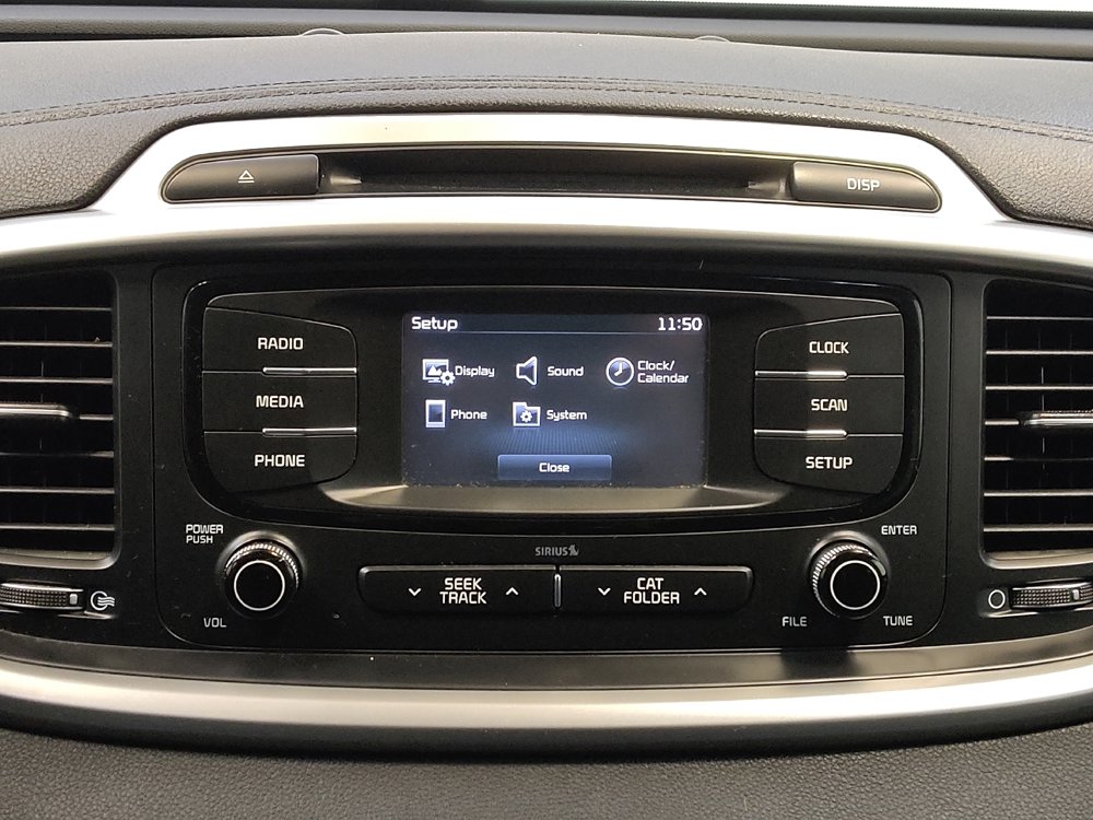 Used 2016 Kia Sorento FWD image 25