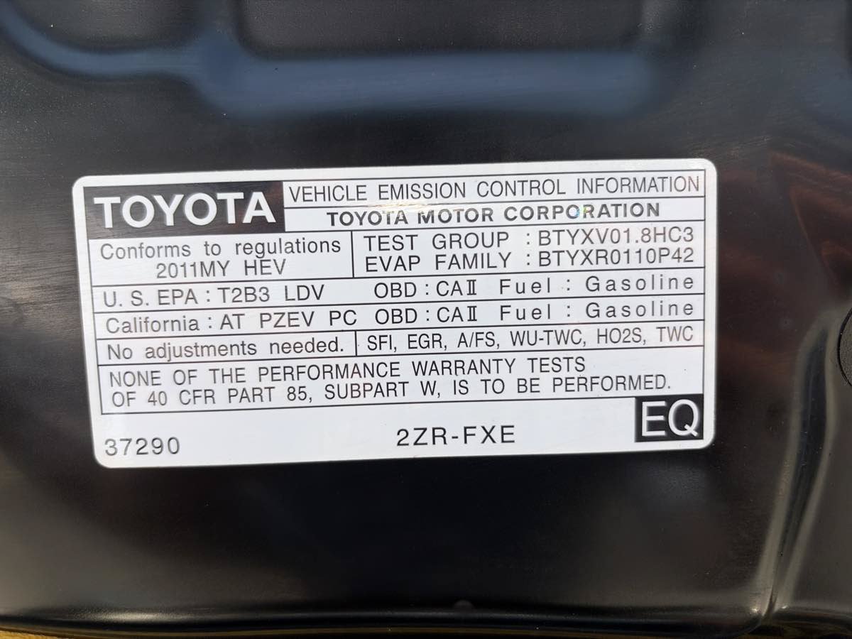 Used 2011 Toyota Prius Four w/ Solar Roof Pkg FWD image 31