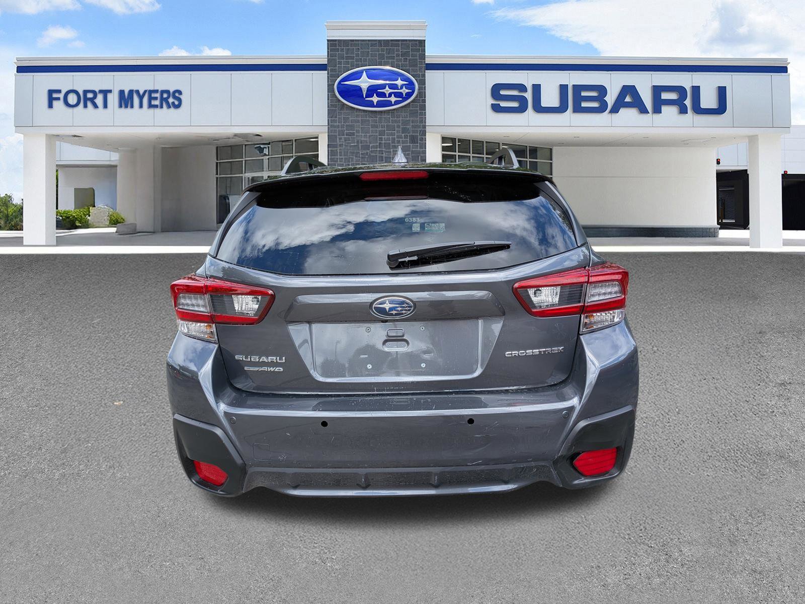Used 2023 Subaru Crosstrek 2.5i Limited w/ Moonroof Package image 5