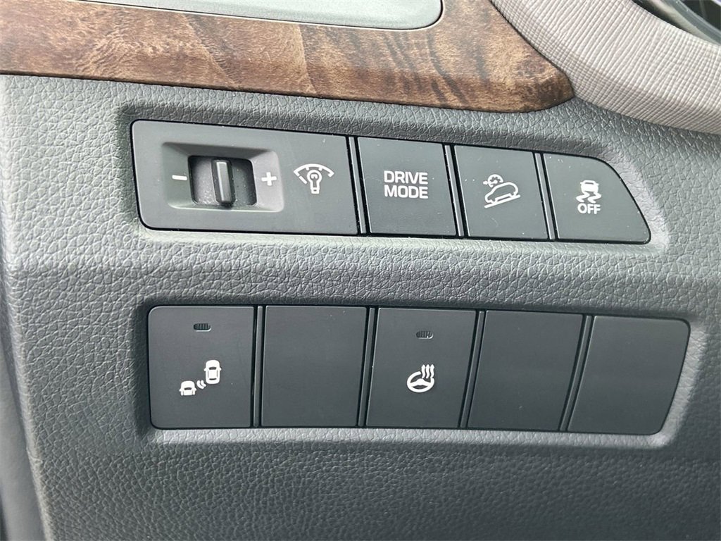 Used 2018 Hyundai Santa Fe Sport w/ 2.4L Tech Package 04 image 27