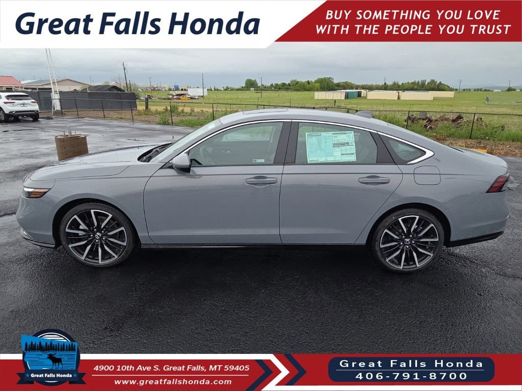 New 2026 Honda Accord Touring image 4