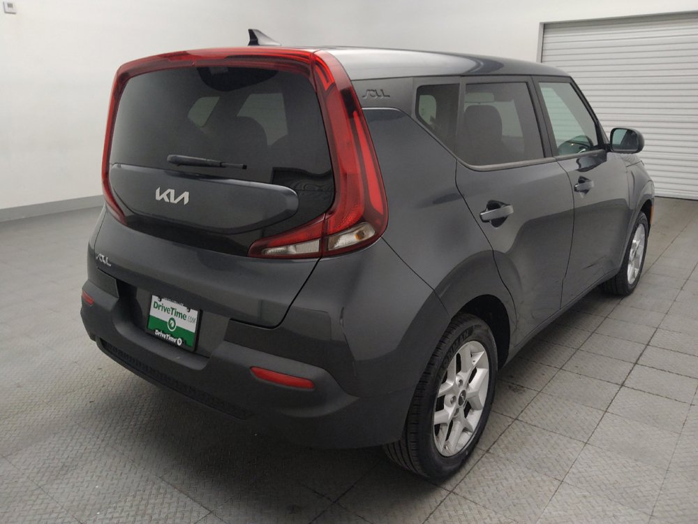 Used 2022 Kia Soul LX w/ Technology Package FWD image 9