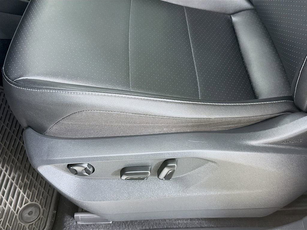 Used 2019 Volkswagen Tiguan SEL image 22