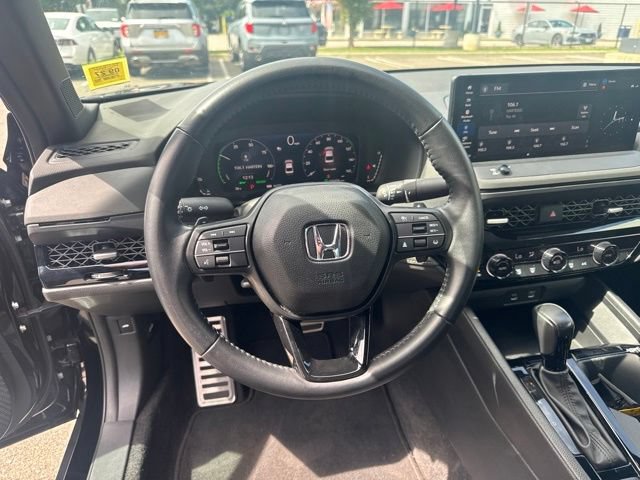 Used 2023 Honda Accord Sport image 14