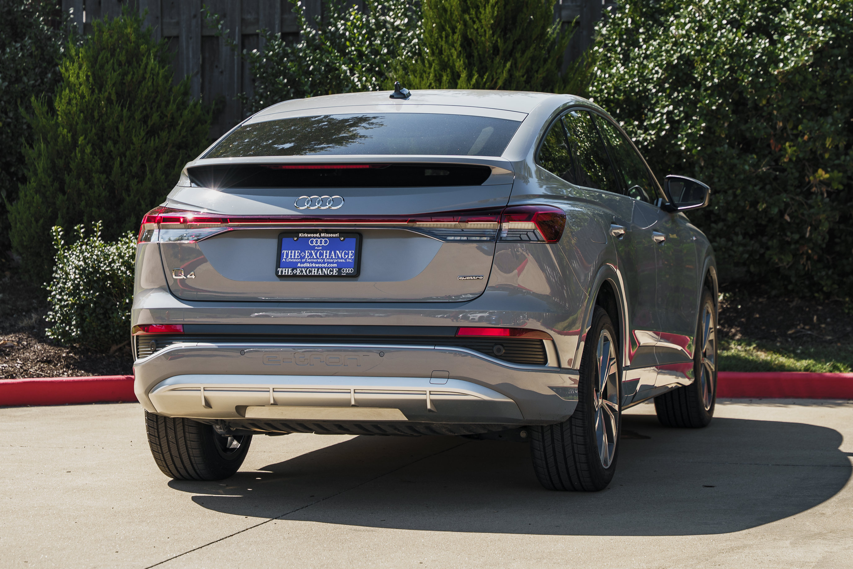 Certified 2023 Audi Q4 e-tron Premium AWD/4WD image 3