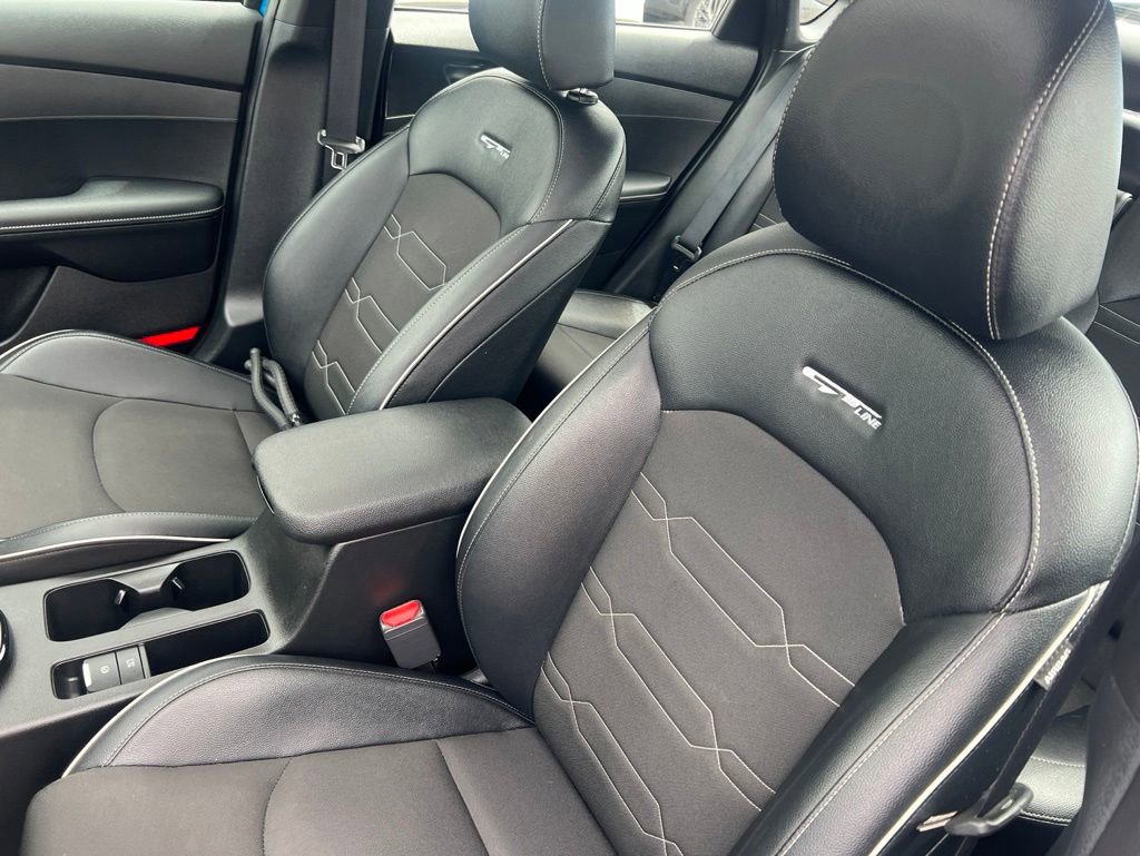 Certified 2023 Kia Forte GT-Line w/ GT-Line Premium Package FWD image 5