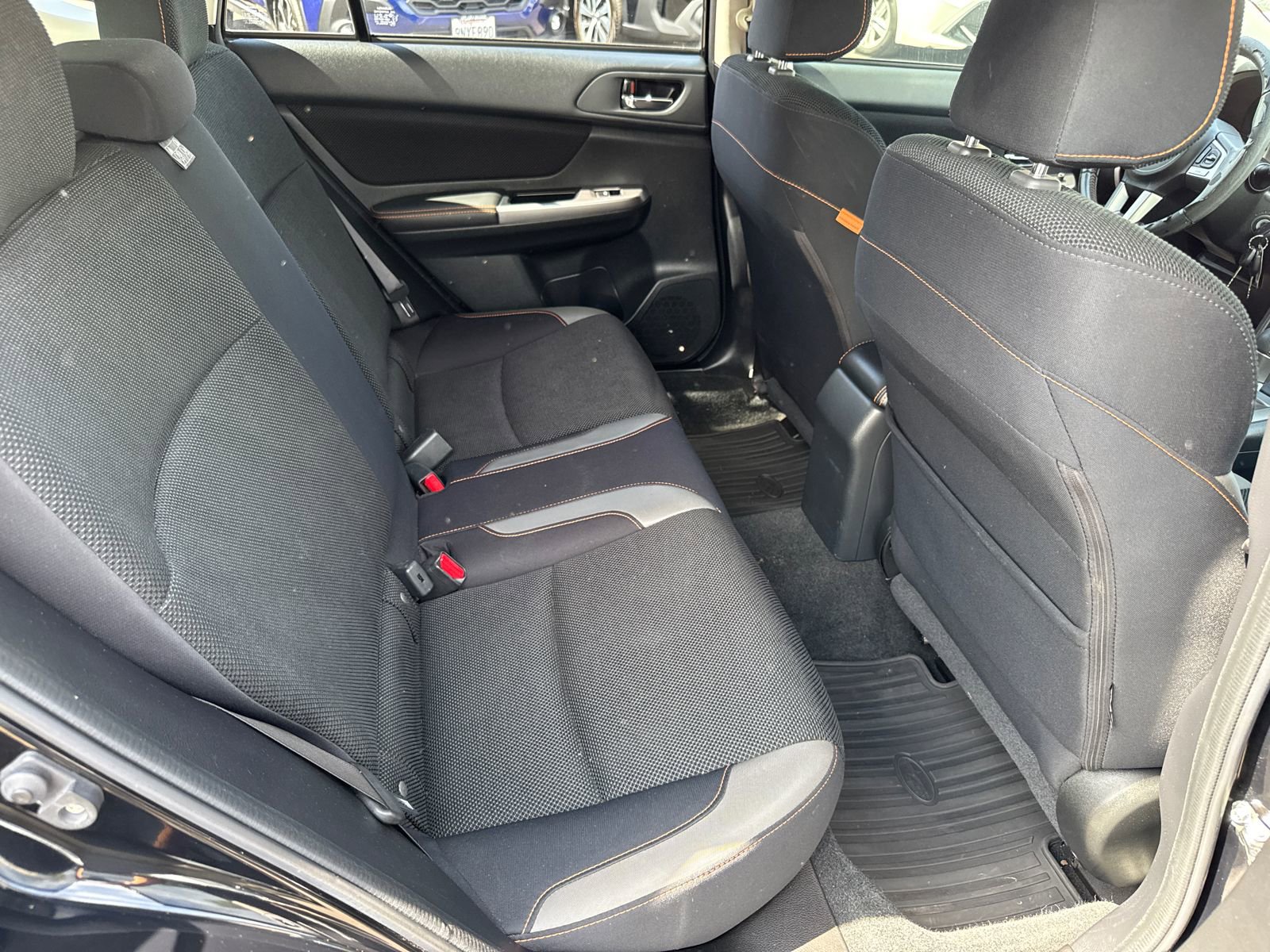 Used 2016 Subaru Crosstrek 2.0i Premium image 11