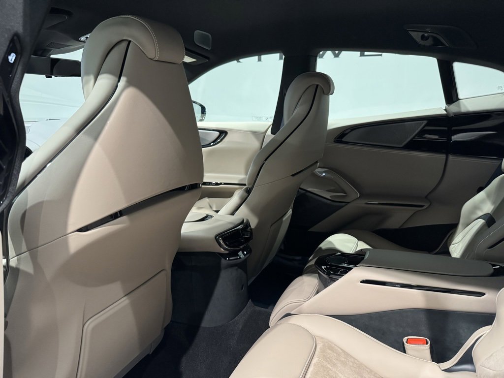 Used 2024 Ferrari Purosangue image 34