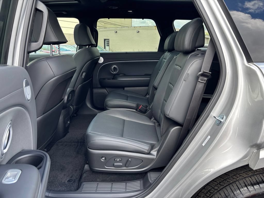 Certified 2026 Hyundai Palisade Calligraphy AWD/4WD image 15