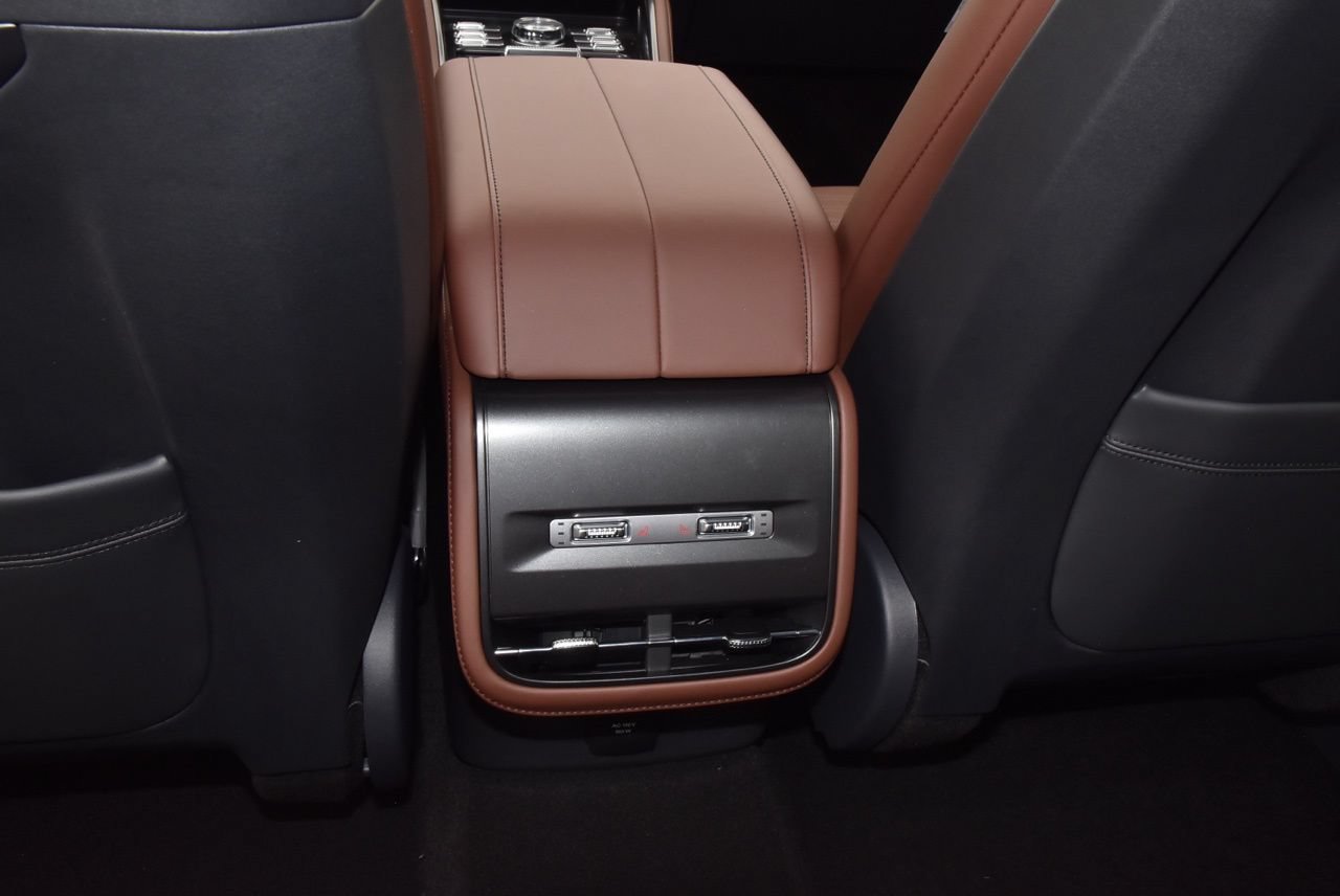 New 2026 Lincoln Nautilus Reserve w/ Jet Appearance Package AWD/4WD image 25