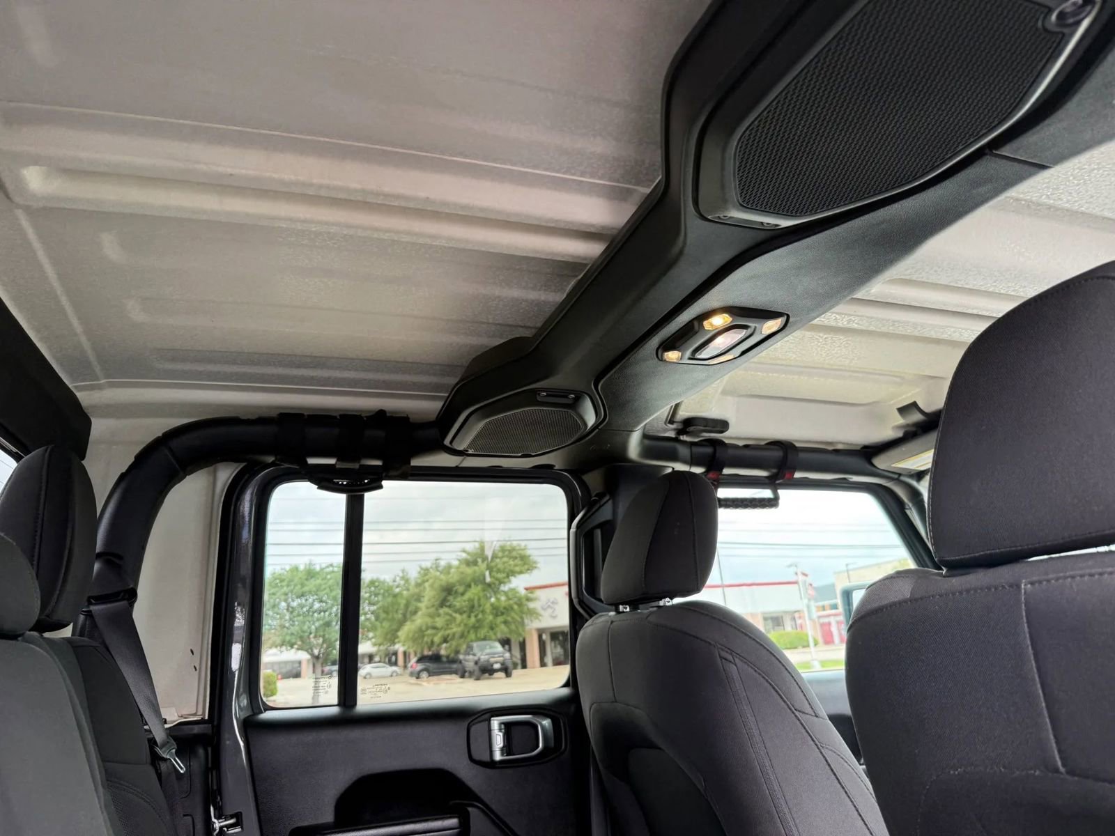 Used 2020 Jeep Gladiator Sport w/ Quick Order Package 24S AWD/4WD image 27