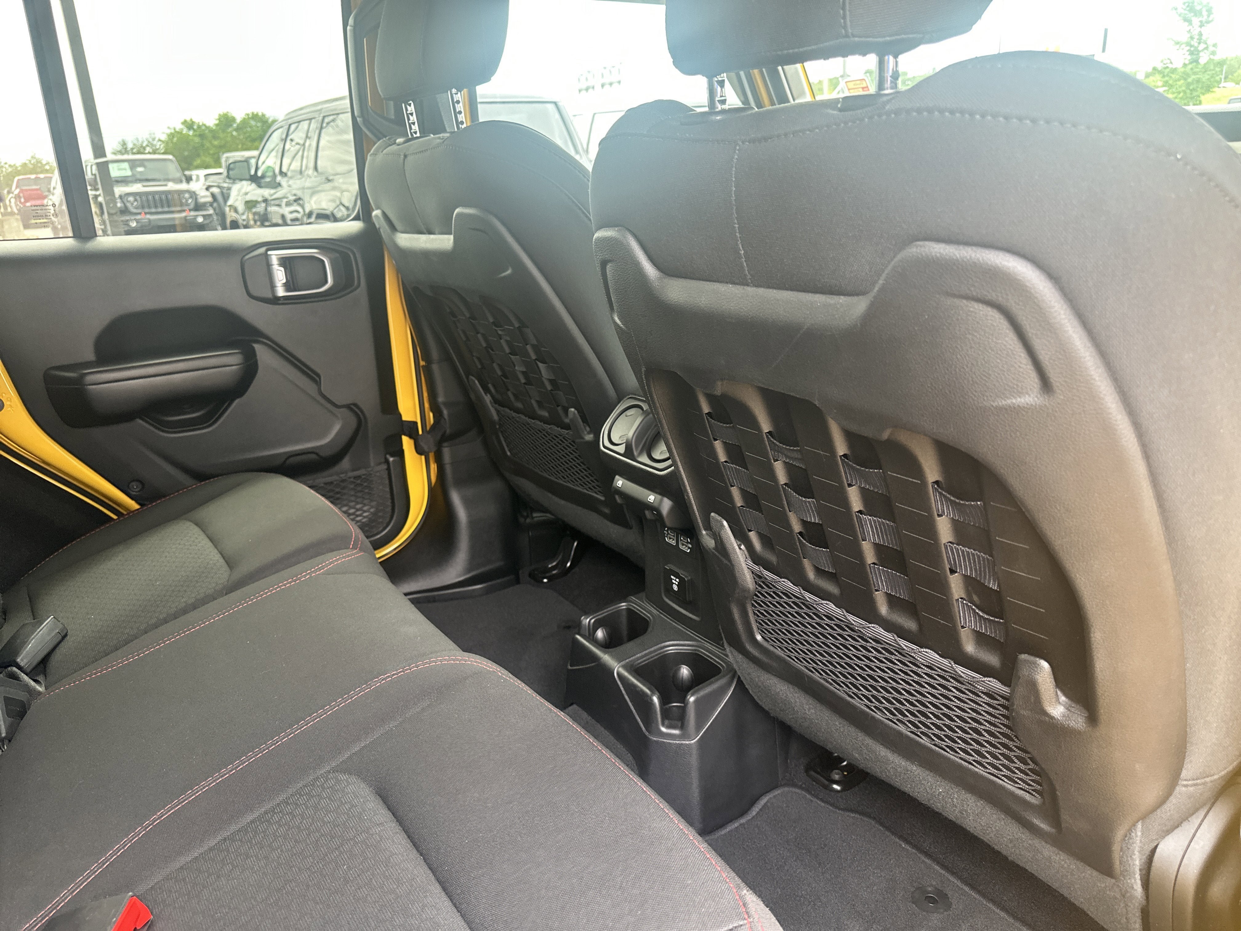 Used 2019 Jeep Wrangler Unlimited Rubicon w/ Cold Weather Group AWD/4WD image 29