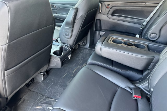 New 2026 Honda Odyssey EX-L image 13