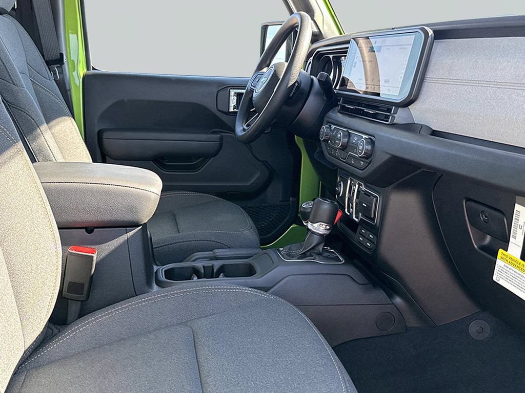 New 2026 Jeep Gladiator Sport AWD/4WD image 18