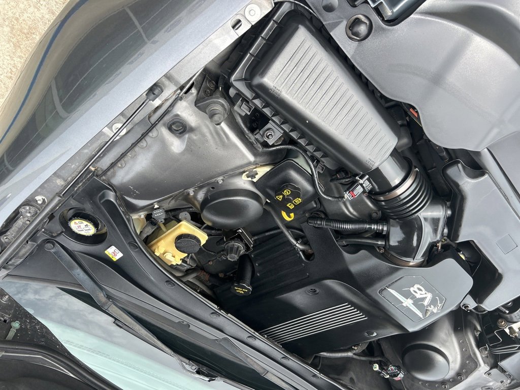 Used 2003 Ford Thunderbird Deluxe image 22