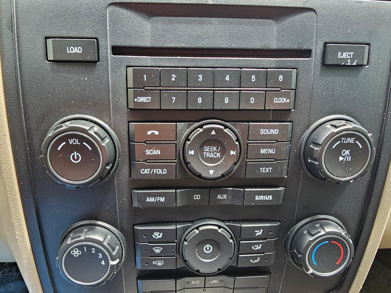 Used 2010 Ford Escape XLS FWD image 36