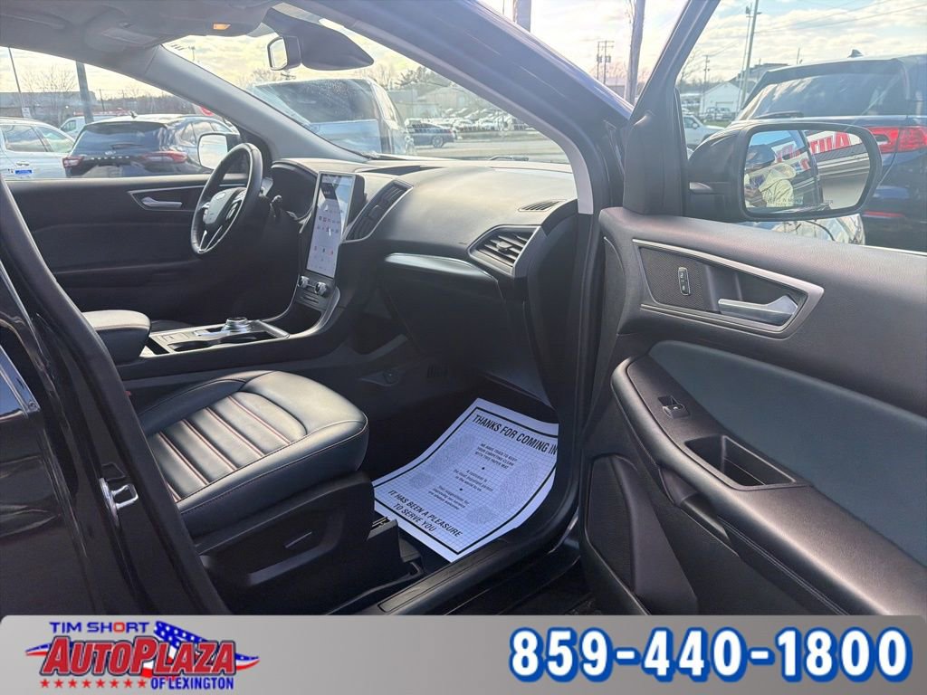 Used 2022 Ford Edge SEL w/ Sport Appearance Package AWD/4WD image 21