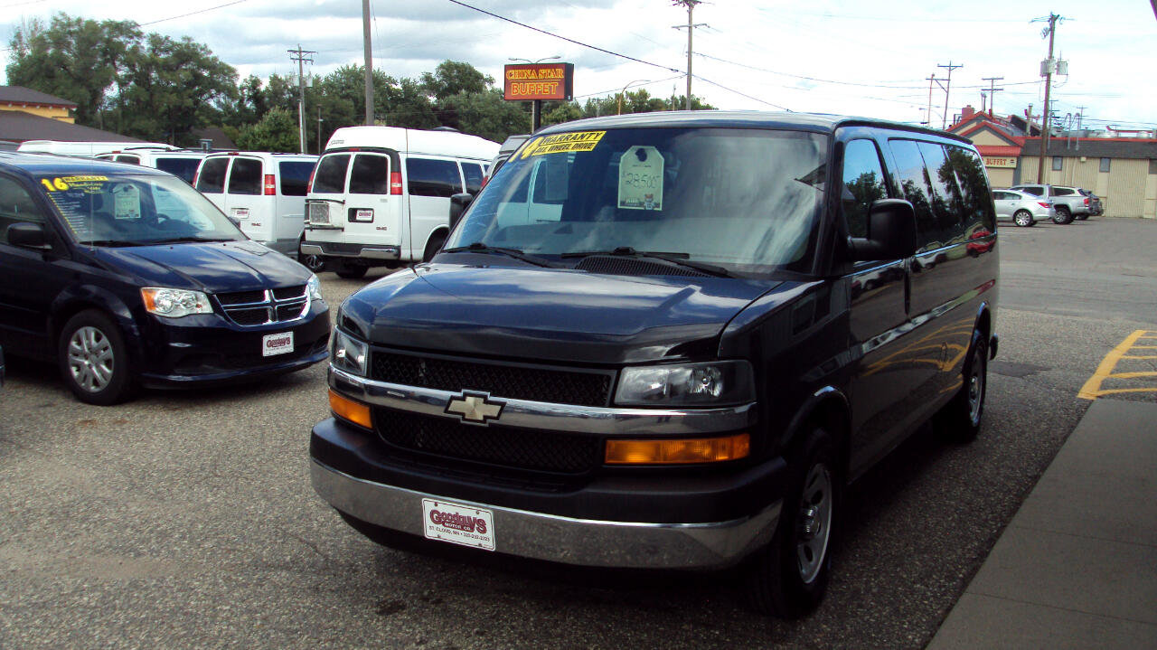Used 2014 Chevrolet Express 1500 LT w/ LT Preferred Equipment Group image 4