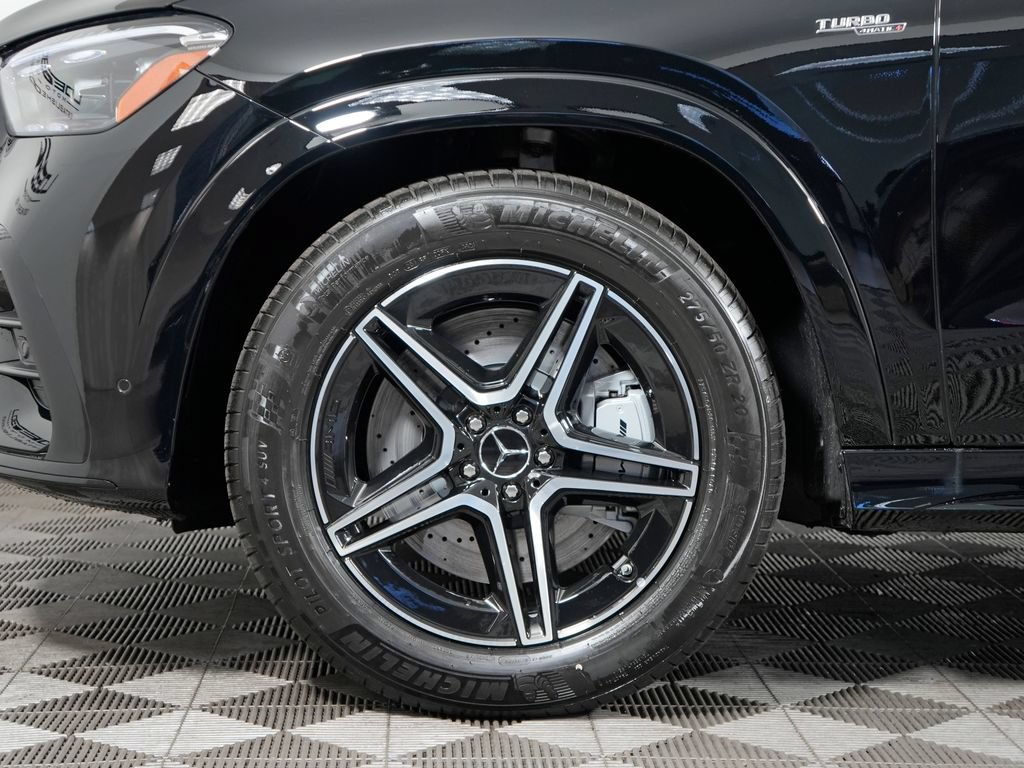 Certified 2026 Mercedes-Benz GLE 53 AMG 4MATIC image 9