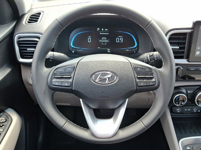 New 2026 Hyundai Venue SEL FWD image 10