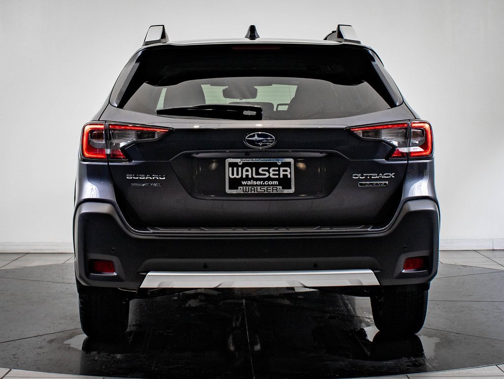 Used 2025 Subaru Outback Touring image 10