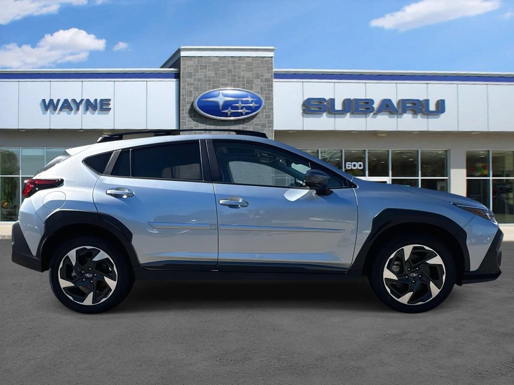 Used 2024 Subaru Crosstrek 2.5i Limited w/ Crosstrek Mirror Package AWD/4WD image 5