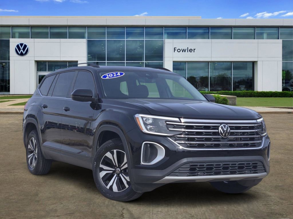 Used 2024 Volkswagen Atlas SE image 1
