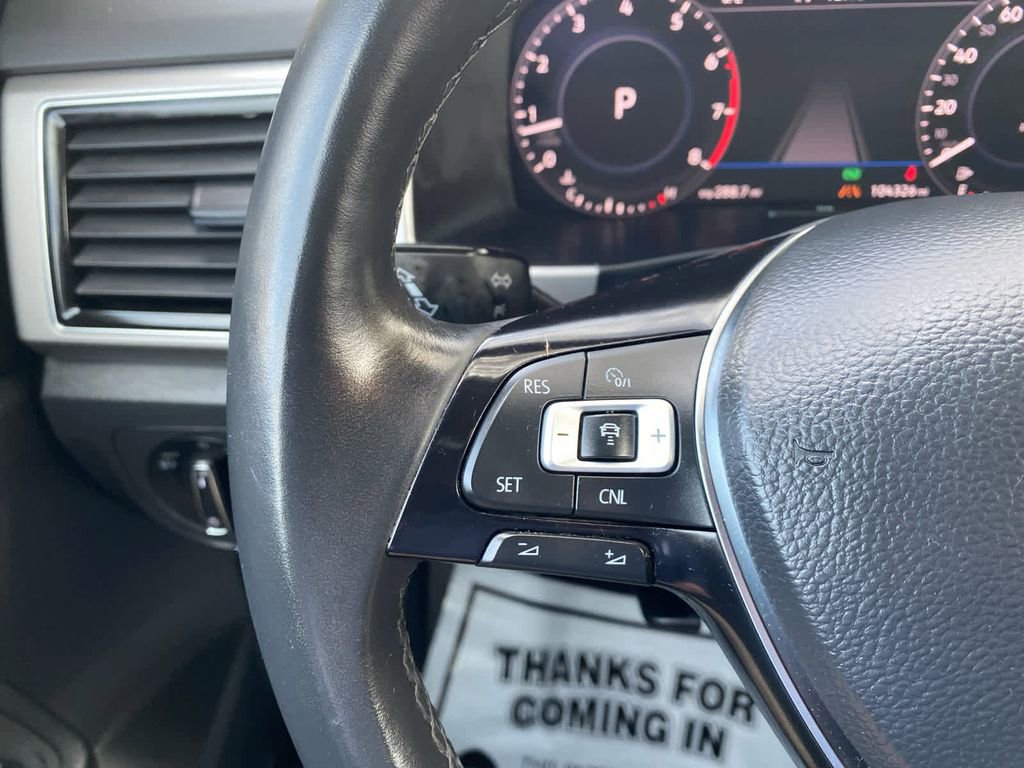 Used 2018 Volkswagen Atlas SEL Premium image 20