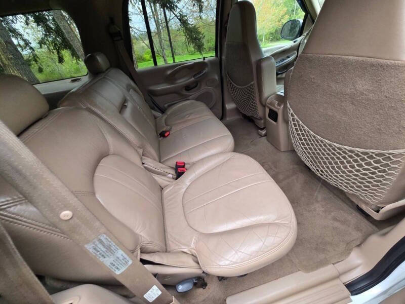 Used 1997 Ford Expedition XLT AWD/4WD image 14