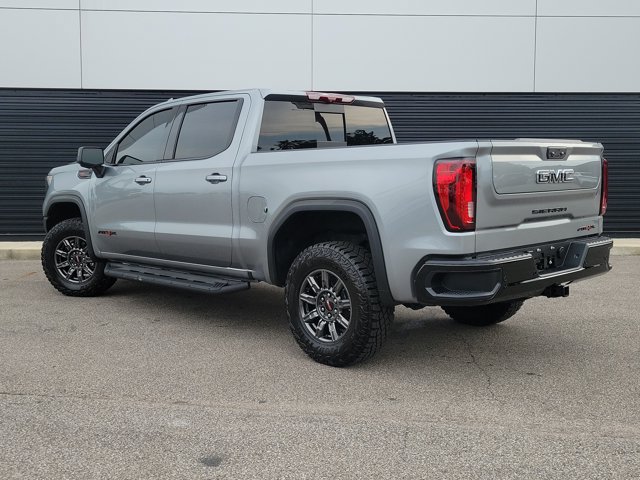 Used 2026 GMC Sierra 1500 AT4X w/ LPO, Black Badging Package AWD/4WD image 2