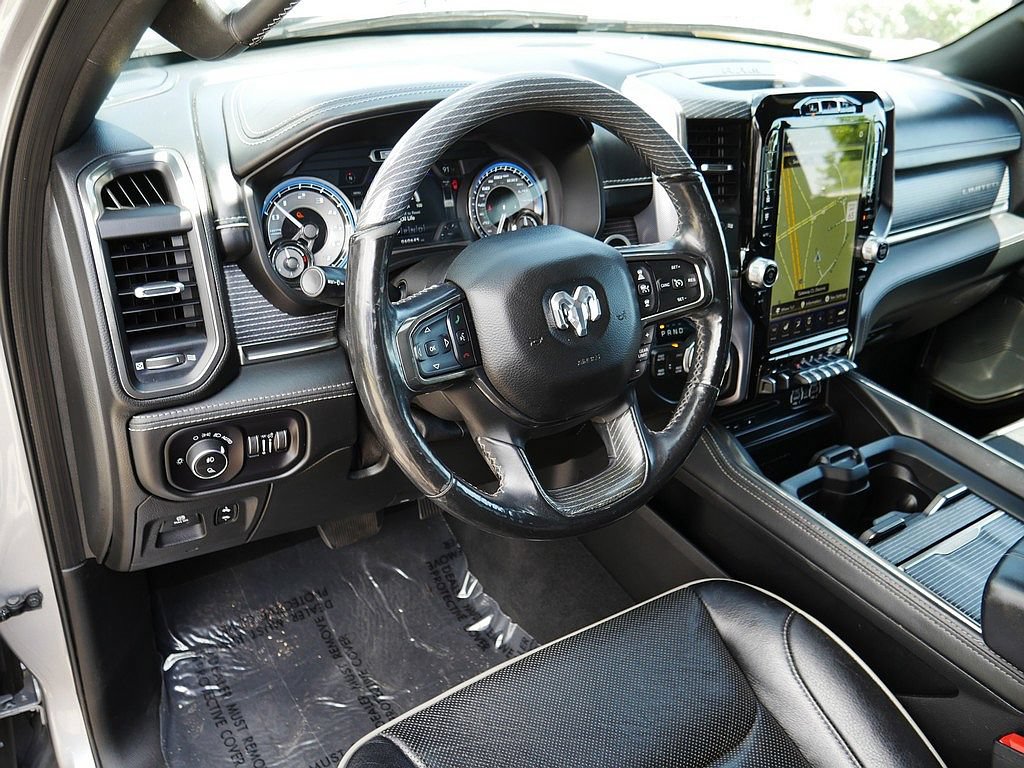 Used 2019 RAM 1500 Limited AWD/4WD image 11
