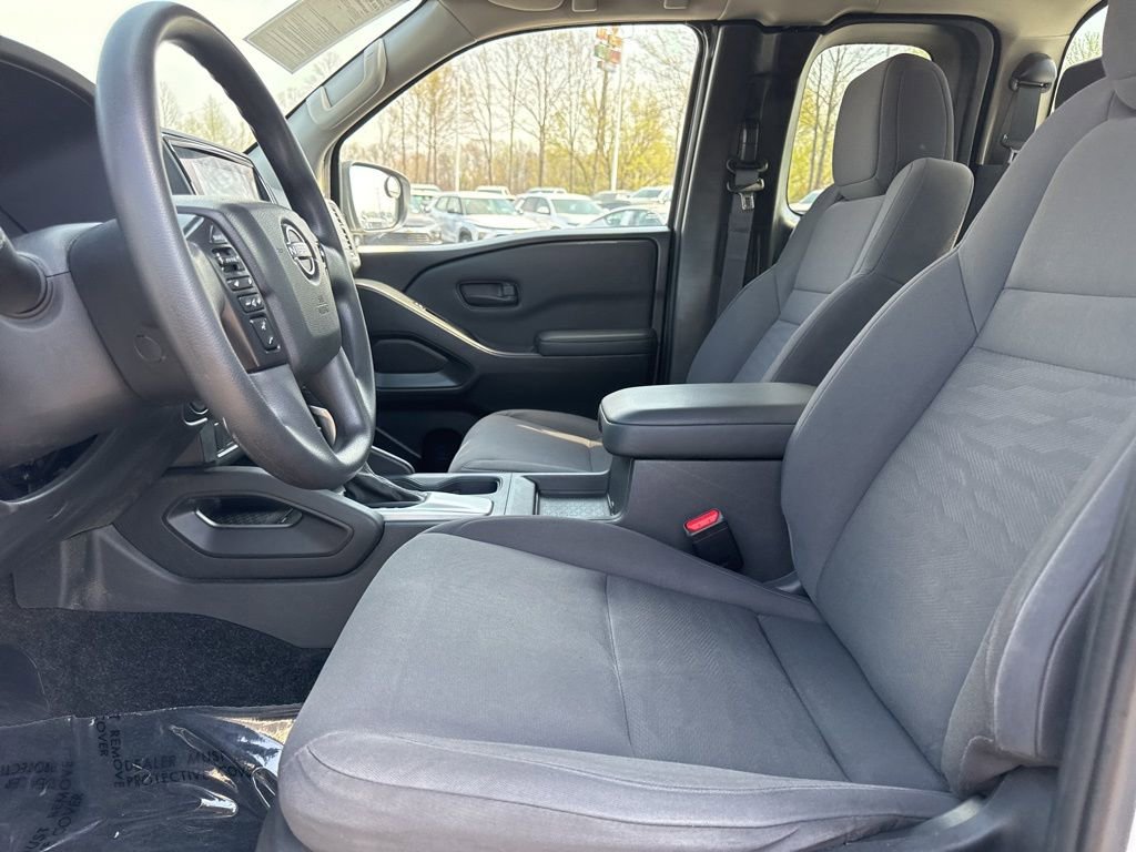 Used 2022 Nissan Frontier S image 9