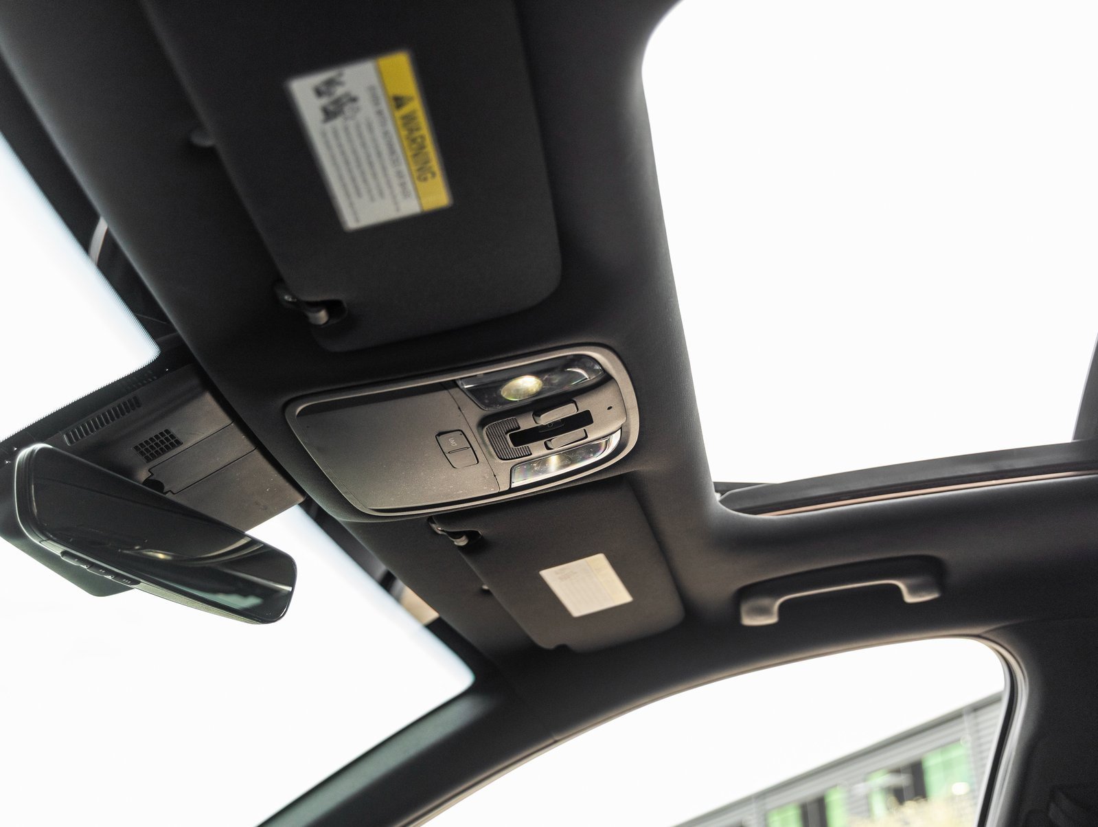 Used 2022 Kia Stinger GT2 image 25