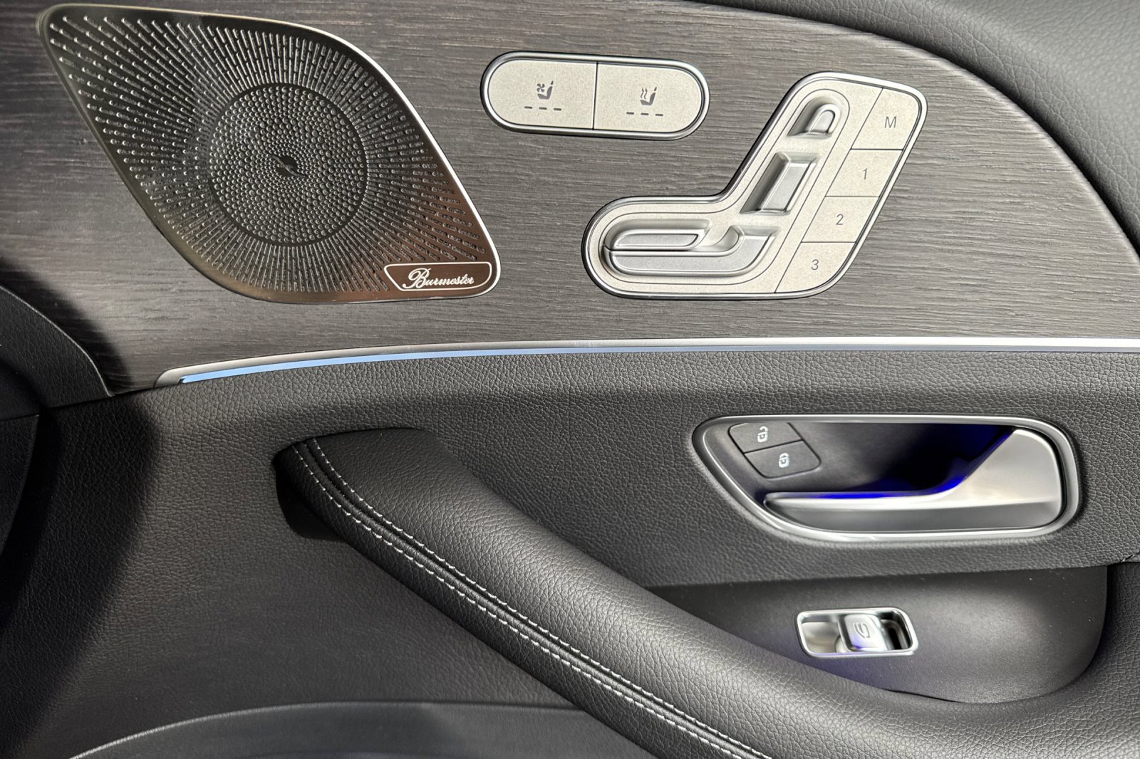 New 2026 Mercedes-Benz GLS 450 4MATIC image 21