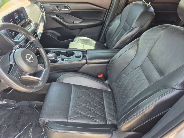Certified 2023 Nissan Rogue Platinum w/ Platinum Premium Package AWD/4WD image 19