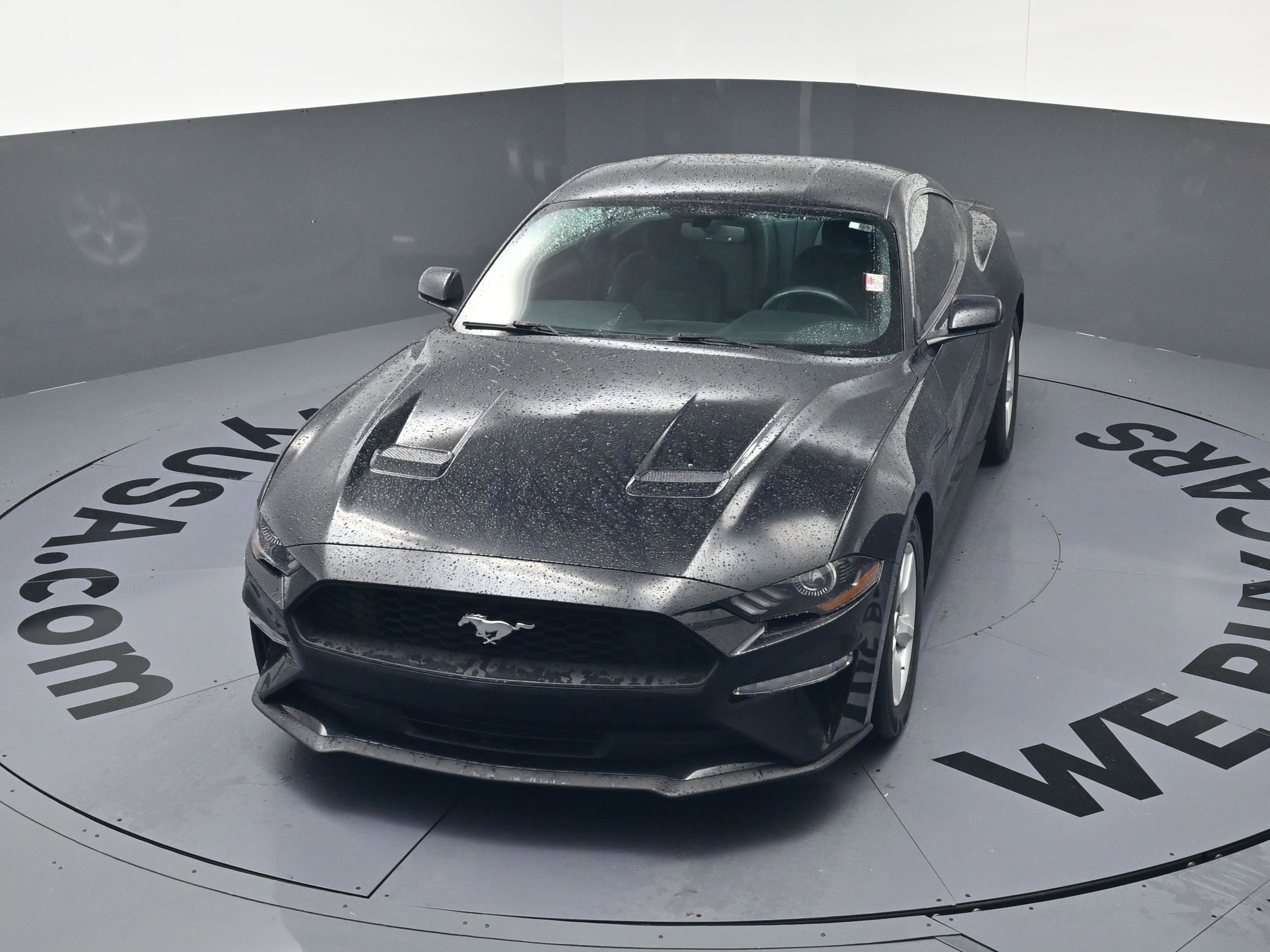 Used 2018 Ford Mustang Coupe image 27