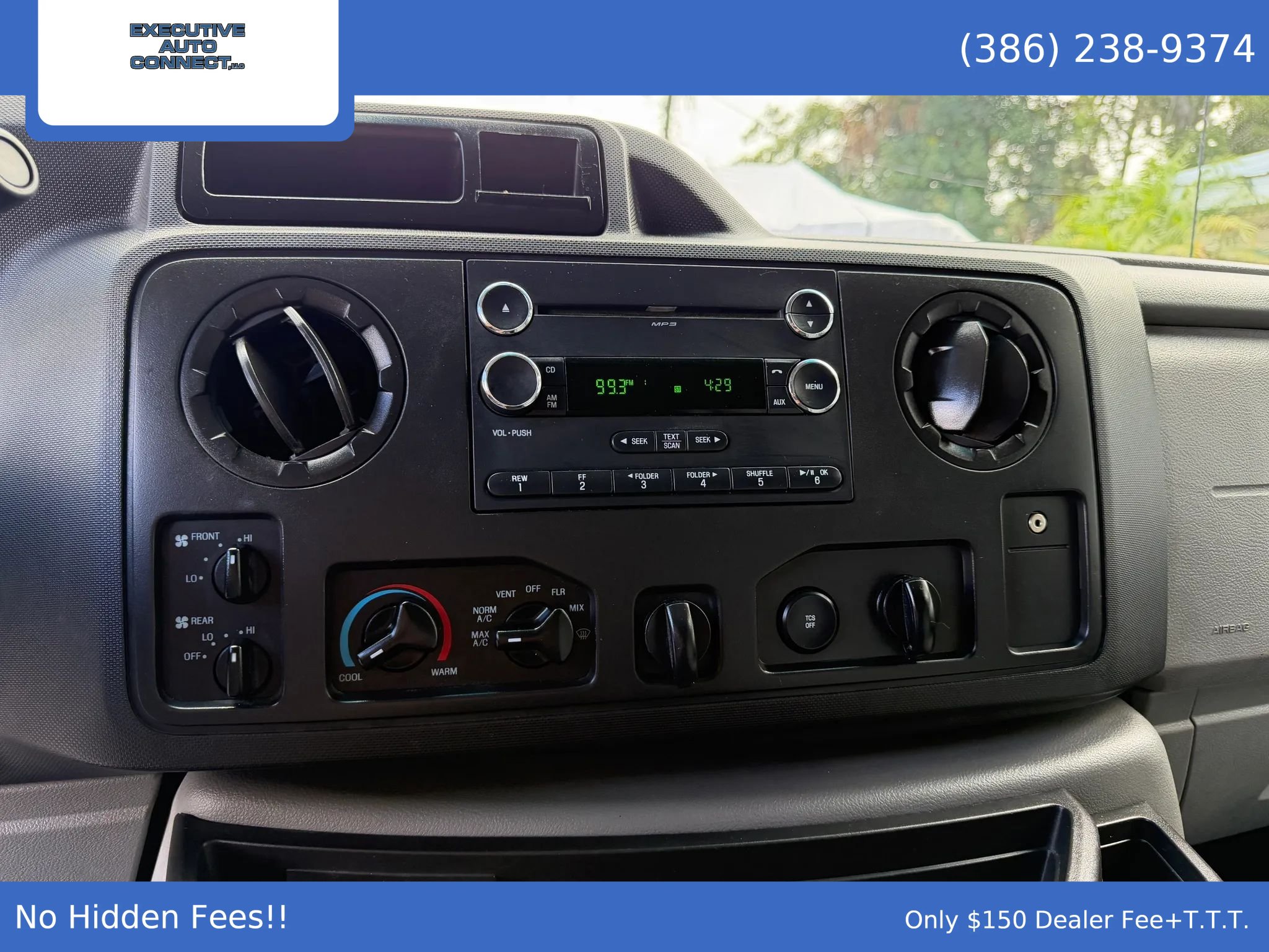 Used 2014 Ford E-350 and Econoline 350 XLT RWD image 20