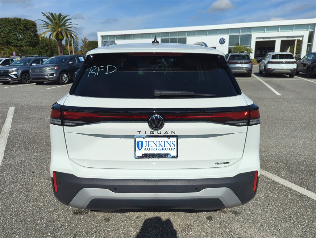 New 2026 Volkswagen Tiguan S image 9